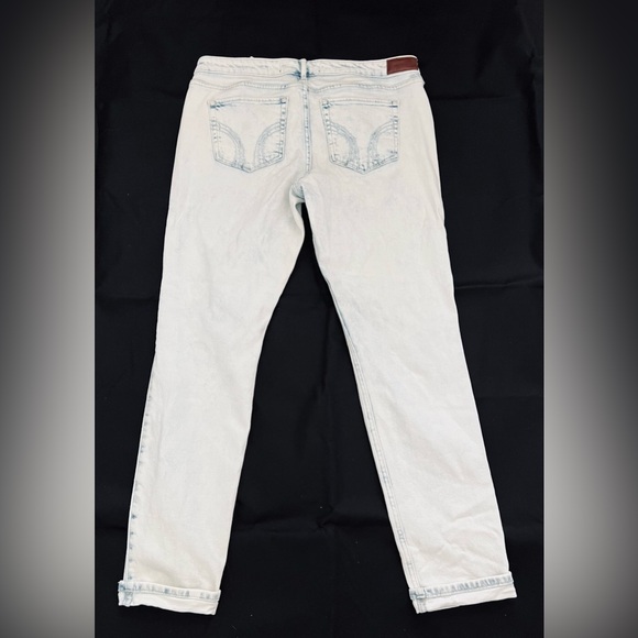 Hollister Low Rise Super Skinny Light Wash Blue Denim Jeans Distressed 13 - Picture 4 of 7